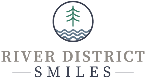 river district smiles logo 1 600x319 1